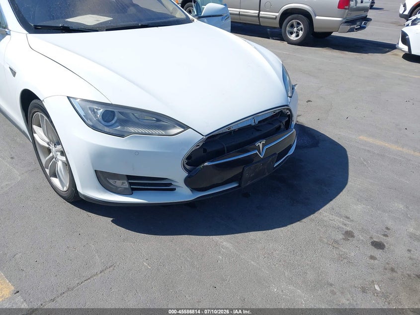 2014 Tesla Model s VIN 5YJSA1S16EFP61741 IAAI salvage auction — ELECTRICAL, Clear (Montana), sold $175 on 2026-07-29 (photo 6)