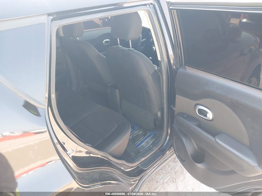 2016 Kia Soul VIN KNDJN2A26G7378262 IAAI salvage auction — NORMAL WEAR, Original (Texas), sold $900 on 2026-07-29 (photo 8)