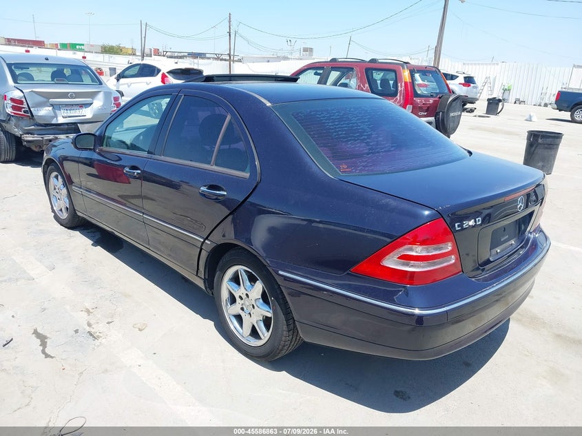 2004 Mercedes-benz C class VIN WDBRF61J14A622184 IAAI salvage auction — NORMAL WEAR, Clear - Dealer Only (California), sold $500 on 2026-07-22 (photo 3)