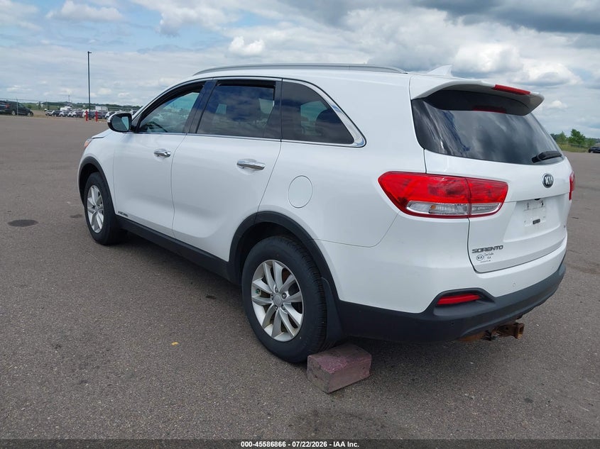 2017 Kia Sorento VIN 5XYPGDA50HG205884 IAAI salvage auction — SIDE, Clear (Minnesota), sold $25 on 2026-07-29 (photo 3)