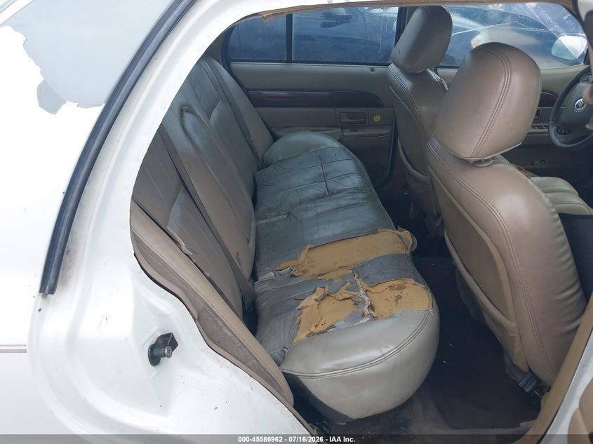 2004 Mercury Grand marquis VIN 2MEFM75W64X620278 IAAI salvage auction — NORMAL WEAR, Clear (Arizona), sold $275 on 2026-07-30 (photo 8)