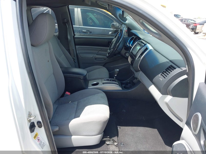 2014 Toyota Tacoma VIN 5TFTX4CN5EX047112 IAAI salvage auction — NORMAL WEAR, Original (Texas), sold $3,250 on 2026-07-29 (photo 5)