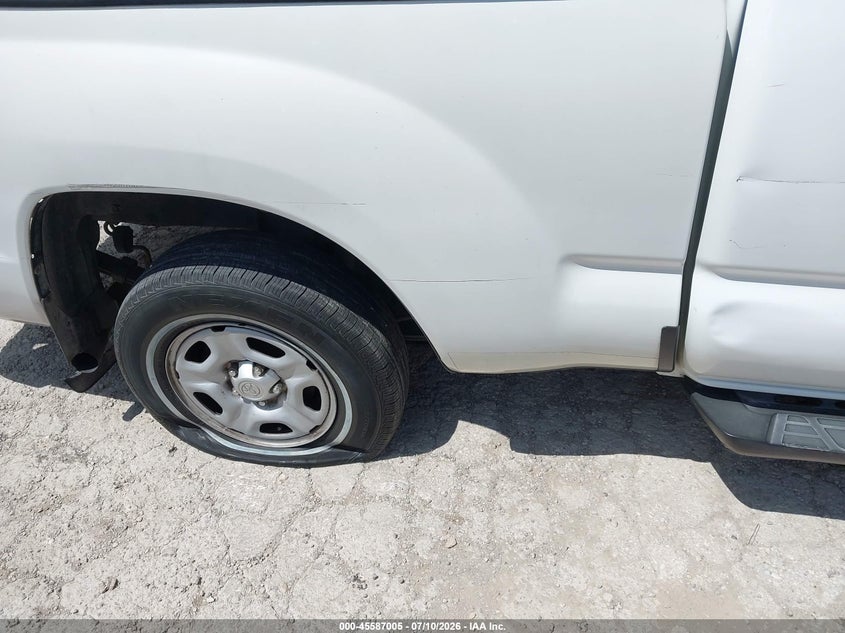 2014 Toyota Tacoma VIN 5TFTX4CN5EX047112 IAAI salvage auction — NORMAL WEAR, Original (Texas), sold $3,250 on 2026-07-29 (photo 6)