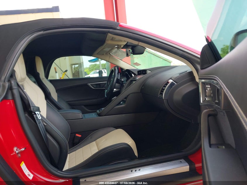 2020 Jaguar F-type VIN SAJD55EE5LCK68034 IAAI salvage auction — FRONT END, Salvage Title, sold $14,250 on 2026-08-24 (photo 5)