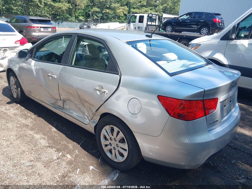 2010 Kia Forte VIN KNAFU4A28A5244325 IAAI salvage auction — SIDE, Clear (Virginia), sold $550 on 2026-07-25 (photo 3)