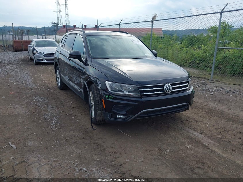 2018 Volkswagen Tiguan VIN 3VV2B7AX8JM024098 IAAI salvage auction — LEFT FRONT, Salvage (Pennsylvania), sold $3,850 on 2026-08-01 (photo 1)