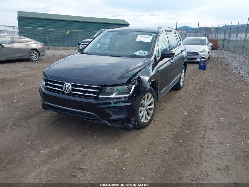 2018 Volkswagen Tiguan VIN 3VV2B7AX8JM024098 IAAI salvage auction — LEFT FRONT, Salvage (Pennsylvania), sold $3,850 on 2026-08-01 (photo 2)