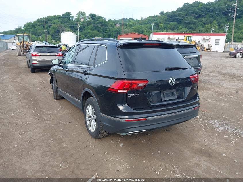 2018 Volkswagen Tiguan VIN 3VV2B7AX8JM024098 IAAI salvage auction — LEFT FRONT, Salvage (Pennsylvania), sold $3,850 on 2026-08-01 (photo 3)
