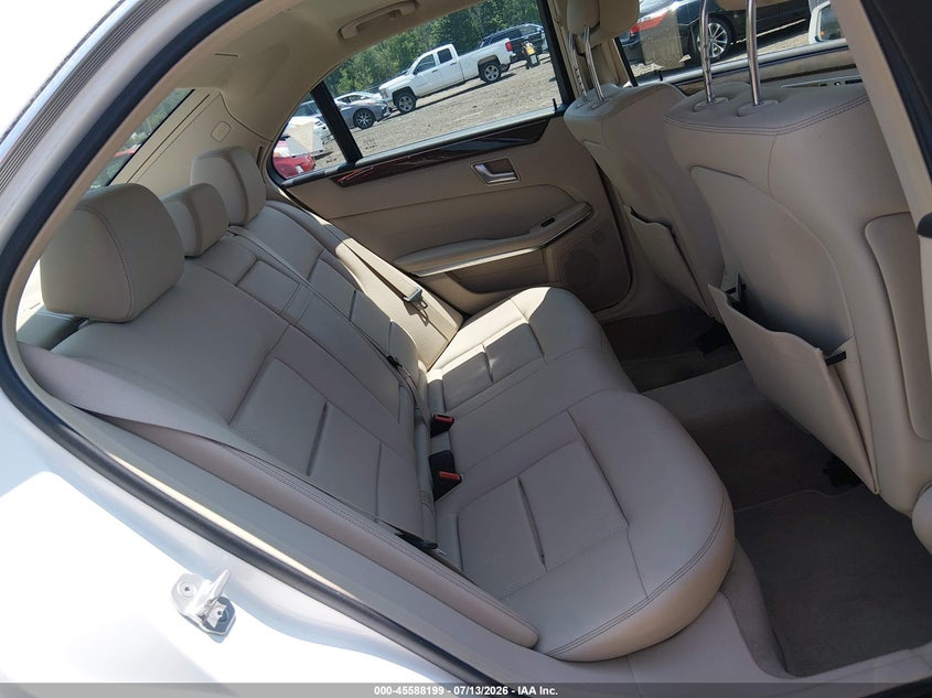 2014 Mercedes-benz E-klasse VIN WDDHF8JB4EA799904 IAAI salvage auction — LEFT FRONT, Salvage (New Jersey), sold $2,550 on 2026-08-01 (photo 8)