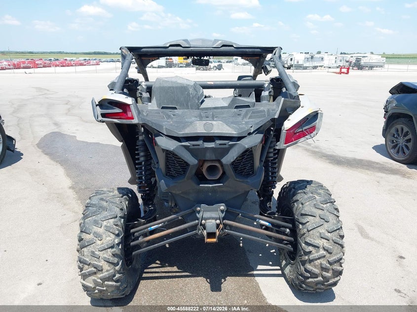 2017 Can-am/ brp Maverick VIN 3JBVDAW2XHK001124 IAAI salvage auction — ROLLOVER, Salvage Title, sold $6,250 on 2026-08-20 (photo 6)