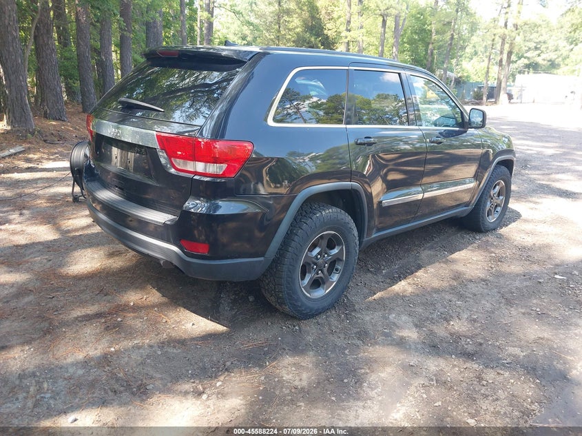 2012 Jeep Grand cherokee VIN 1C4RJFAG2CC333273 IAAI salvage auction — FRONT & REAR, Clear (Virginia), sold $1,525 on 2026-08-15 (photo 4)