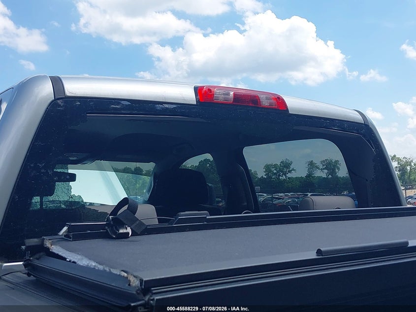 2015 Chevrolet Silverado VIN 1GC1KUEG3FF124913 IAAI salvage auction — FRONT END, Salvage (Ohio), sold $4,800 on 2026-07-18 (photo 6)