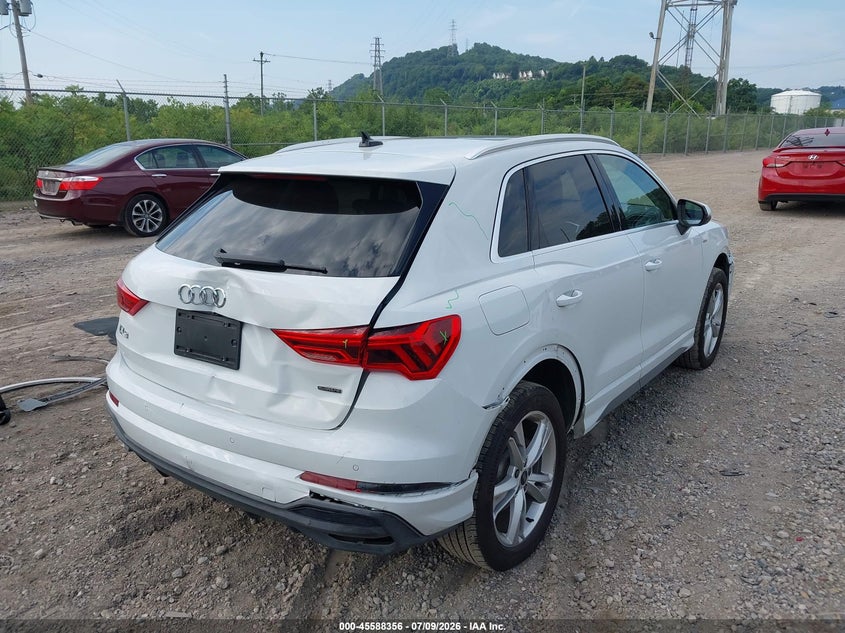 2024 Audi Q3 VIN WA1EECF33R1045378 IAAI salvage auction — FRONT & REAR, Salvage (Pennsylvania), sold $12,000 on 2026-08-18 (photo 4)