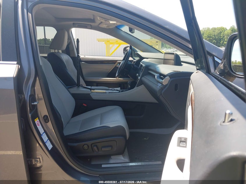 2019 Lexus Rx VIN 2T2BZMCA1KC185027 IAAI salvage auction — REAR END, Salvage Title, sold $14,600 on 2026-07-30 (photo 5)