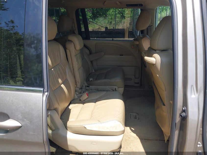 2010 Honda Odyssey VIN 5FNRL3H79AB043823 IAAI salvage auction — NORMAL WEAR, Clear (Maryland), sold $700 on 2026-07-28 (photo 8)