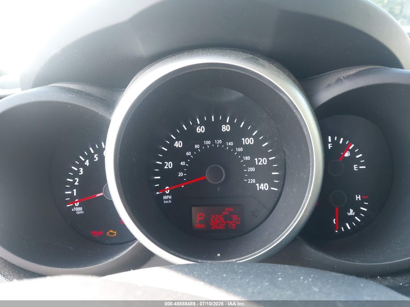 2013 Kia Soul VIN KNDJT2A63D7537176 IAAI salvage auction — NORMAL WEAR, Clear (Kansas), sold $1,175 on 2026-07-29 (photo 7)