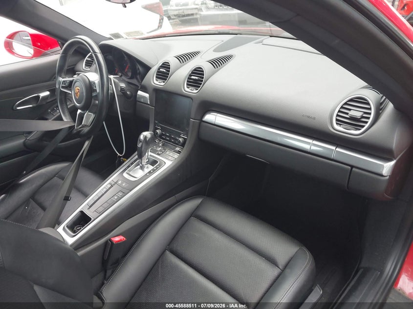 2018 Porsche 718 cayman VIN WP0AA2A82JK260746 IAAI salvage auction — FRONT END, Mv-907A (New York), sold $18,500 on 2026-08-25 (photo 5)