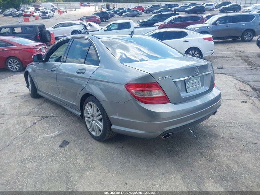 2008 Mercedes-benz C class VIN WDDGF54X88R031768 IAAI salvage auction — RIGHT SIDE, Salvage (Georgia), sold $750 on 2026-08-05 (photo 3)