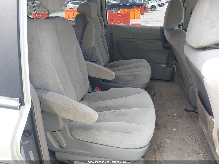 2006 Kia SEDONA VIN KNDMB233766024444 IAAI salvage auction — NORMAL WEAR, Clear-Dealer Only (North Carolina), sold $25 on 2026-07-21 (photo 8)