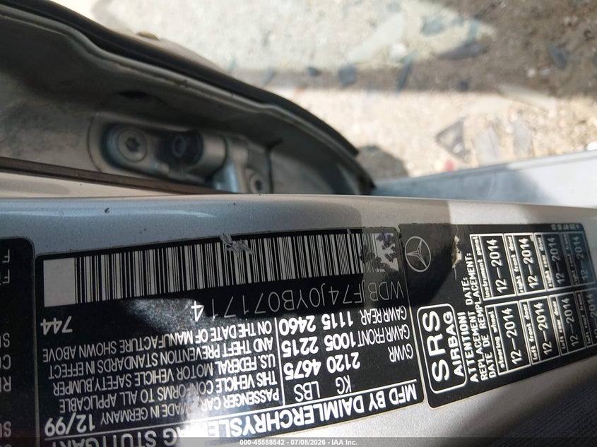 2000 Mercedes-benz E-class VIN WDBJF74J0YB071714 IAAI salvage auction — NORMAL WEAR, Original (Texas), sold $2,500 on 2026-07-22 (photo 9)