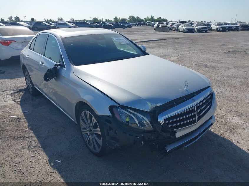 2018 Mercedes-benz E-klasse VIN WDDZF4KB0JA446582 IAAI salvage auction — FRONT END, Salvage (Texas), sold $7,100 on 2026-07-22 (photo 1)