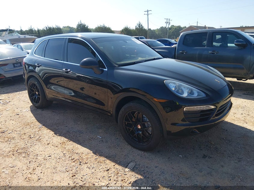 2013 Porsche Cayenne VIN WP1AA2A22DLA08505 IAAI salvage auction — LEFT REAR, Salvage (North Carolina), sold $2,650 on 2026-08-07 (photo 1)
