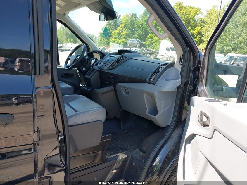 2018 Ford Transit-350 VIN 1FBZX2YMXJKB52724 IAAI salvage auction — NORMAL WEAR, Sf97 (New York), sold $16,700 on 2026-07-31 (photo 5)