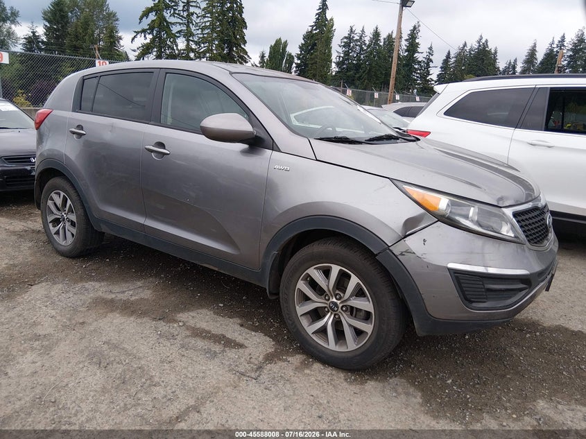 2015 Kia Sportage VIN KNDPBCACXF7701583 IAAI salvage auction — NORMAL WEAR, Clear (Washington), sold $25 on 2026-07-29 (photo 1)