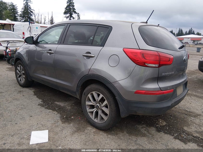 2015 Kia Sportage VIN KNDPBCACXF7701583 IAAI salvage auction — NORMAL WEAR, Clear (Washington), sold $25 on 2026-07-29 (photo 3)