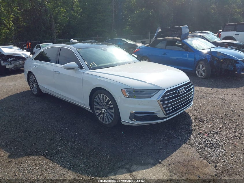 2019 Audi VIN WAU8DAF88KN014113 IAAI salvage auction — RIGHT FRONT, Wait Title, sold $12,300 on 2026-10-02 (photo 1)
