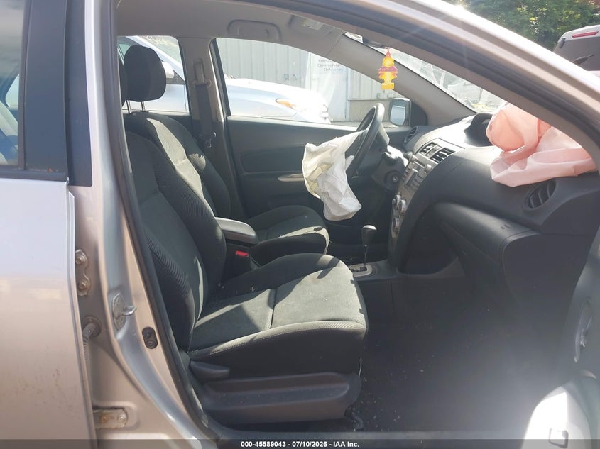 2010 Toyota Yaris VIN JTDBT4K33A1379229 IAAI salvage auction — NORMAL WEAR, Original (Vermont), sold $50 on 2026-07-30 (photo 5)