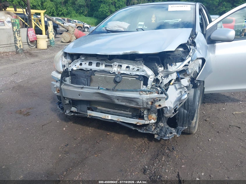 2010 Toyota Yaris VIN JTDBT4K33A1379229 IAAI salvage auction — NORMAL WEAR, Original (Vermont), sold $50 on 2026-07-30 (photo 6)