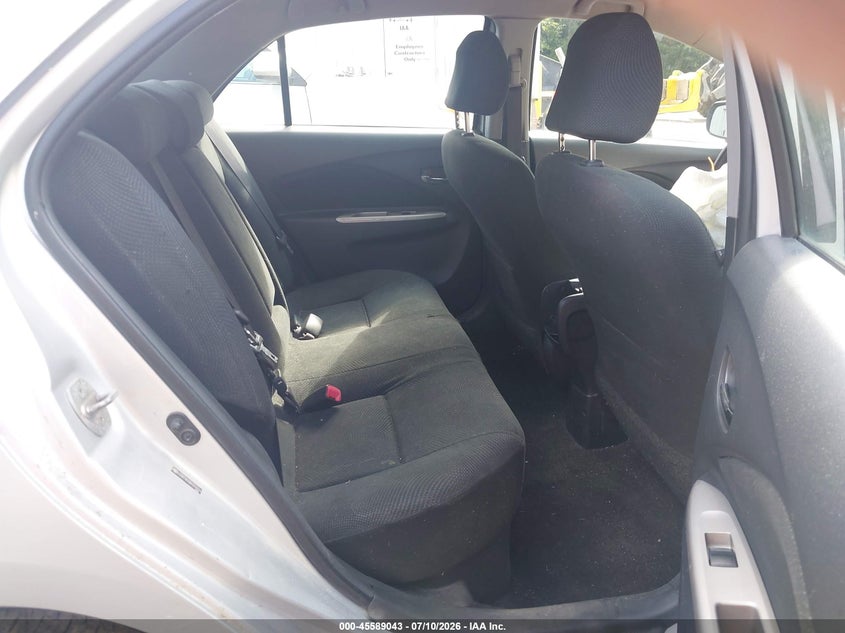 2010 Toyota Yaris VIN JTDBT4K33A1379229 IAAI salvage auction — NORMAL WEAR, Original (Vermont), sold $50 on 2026-07-30 (photo 8)