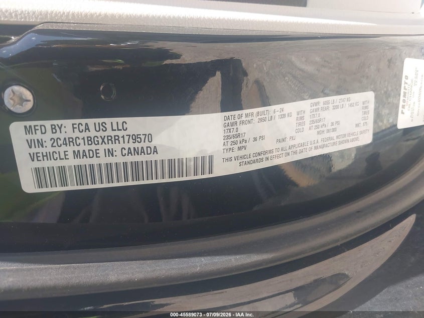 2024 Chrysler Pacifica VIN 2C4RC1BGXRR179570 IAAI salvage auction — SIDE, Salvage Title, sold $14,200 on 2026-07-29 (photo 9)