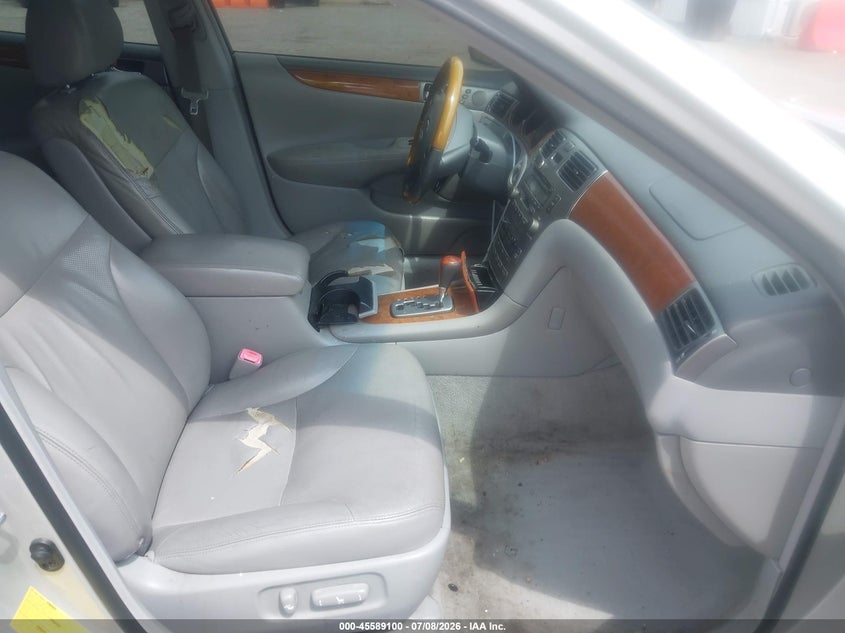 2005 Lexus Es 330 VIN JTHBA30G155101898 IAAI salvage auction — NORMAL WEAR, Clear (Virginia), sold $575 on 2026-07-14 (photo 5)