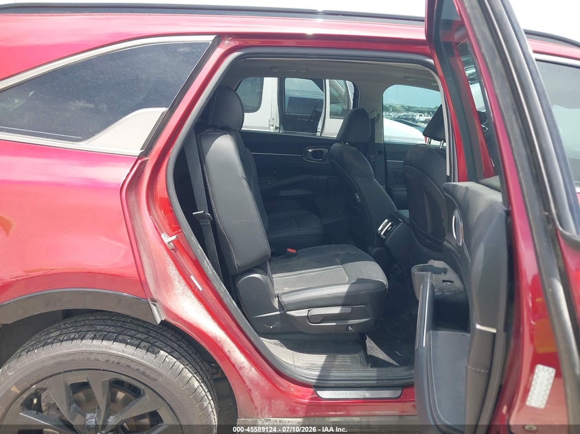 2021 Kia Sorento VIN 5XYRKDLF1MG030939 IAAI salvage auction — FRONT & REAR, Salvage Title, sold $6,500 on 2026-09-02 (photo 8)