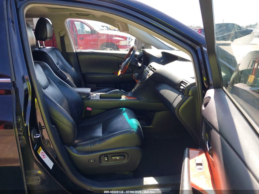 2011 Lexus Rx 450h VIN JTJBC1BAXB2035533 IAAI salvage auction — NORMAL WEAR, Clear - Dealer Only (California), sold $2,000 on 2026-07-28 (photo 5)