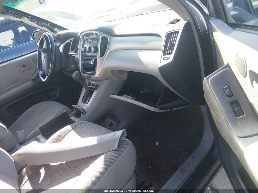 2004 Toyota Highlander VIN JTEDP21A240036886 IAAI salvage auction — NORMAL WEAR, Clear (California), sold $825 on 2026-07-29 (photo 5)