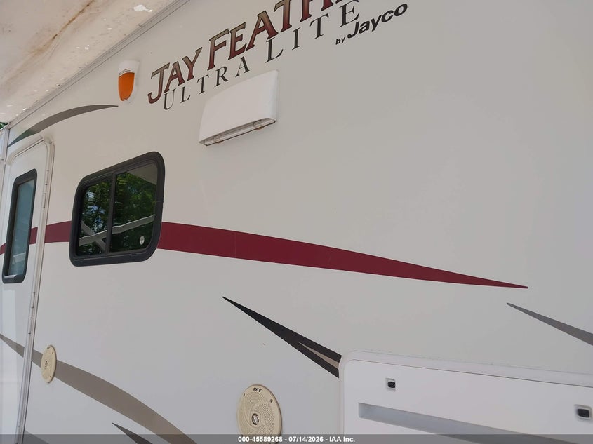 2013 Jayco Jay feather VIN 1UJBJ0BJ7D1J70058 IAAI salvage auction — HAIL, Salvage (Kansas), sold $4,050 on 2026-09-04 (photo 6)