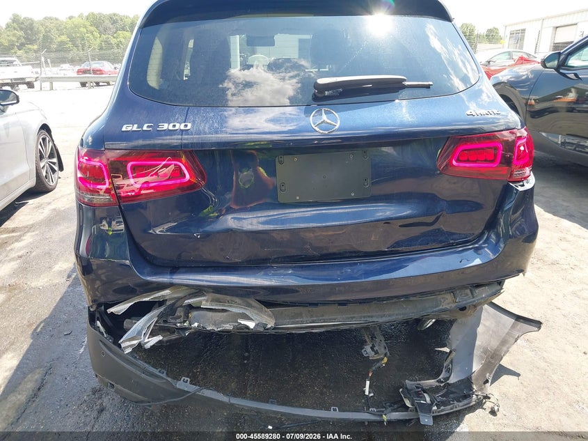 2022 Mercedes-benz Glc VIN W1N0G8EB2NG034288 IAAI salvage auction — REAR END, Salvage Title, sold $13,100 on 2026-07-30 (photo 6)