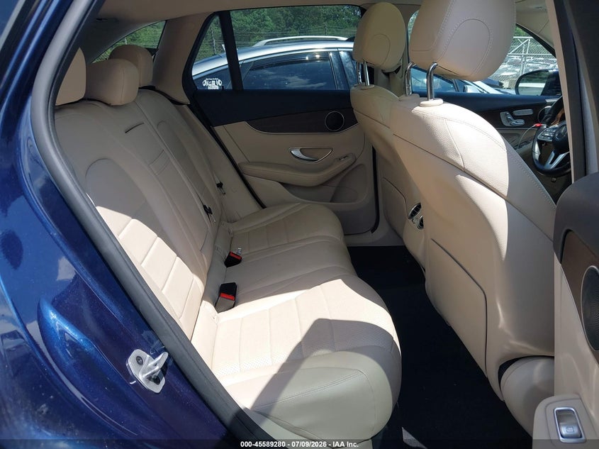 2022 Mercedes-benz Glc VIN W1N0G8EB2NG034288 IAAI salvage auction — REAR END, Salvage Title, sold $13,100 on 2026-07-30 (photo 8)