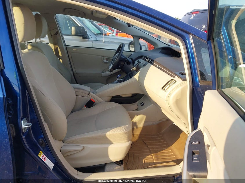 2010 Toyota Prius VIN JTDKN3DUXA0190884 IAAI salvage auction — NORMAL WEAR, Clear (Illinois), sold $3,050 on 2026-07-15 (photo 5)