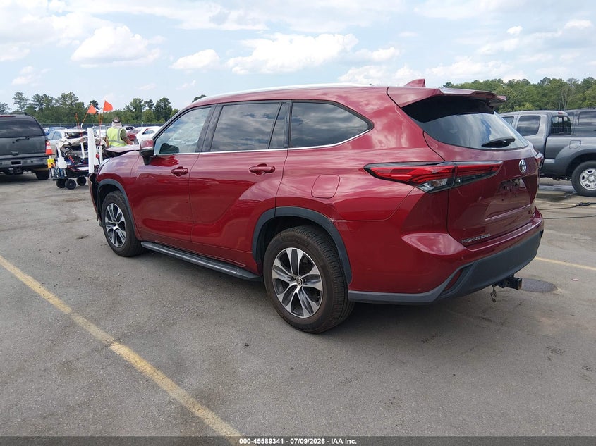 2020 Toyota Highlander VIN 5TDGZRAH5LS023417 IAAI salvage auction — FRONT END, Salvage Title, sold $12,400 on 2026-08-02 (photo 3)