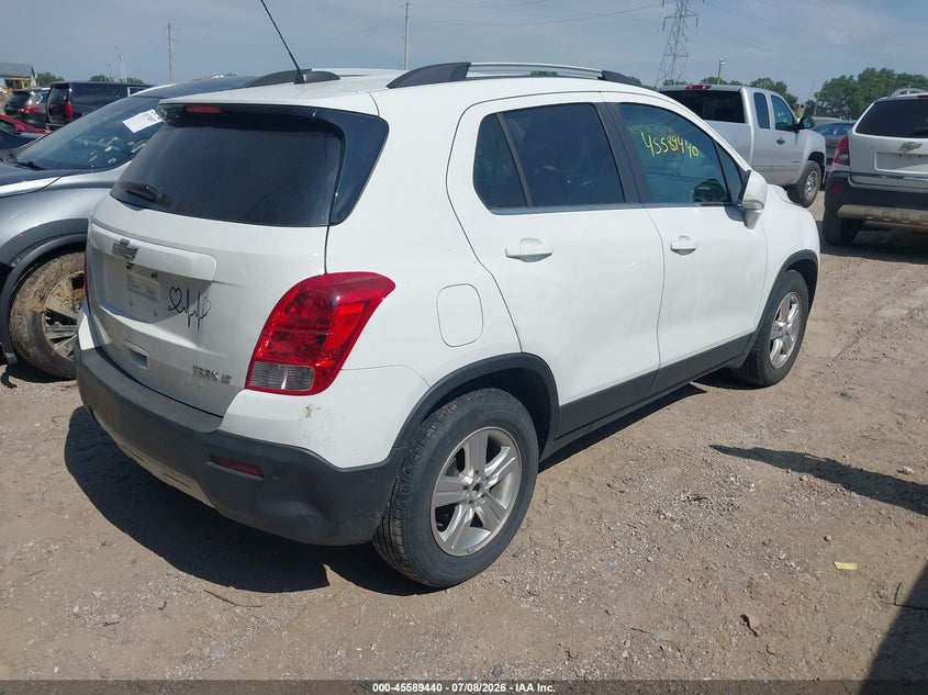 2016 Chevrolet Trax VIN KL7CJLSBXGB757557 IAAI salvage auction — NORMAL WEAR, Clear (Indiana), sold $725 on 2026-07-29 (photo 4)