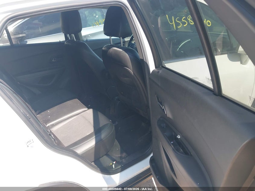 2016 Chevrolet Trax VIN KL7CJLSBXGB757557 IAAI salvage auction — NORMAL WEAR, Clear (Indiana), sold $725 on 2026-07-29 (photo 8)