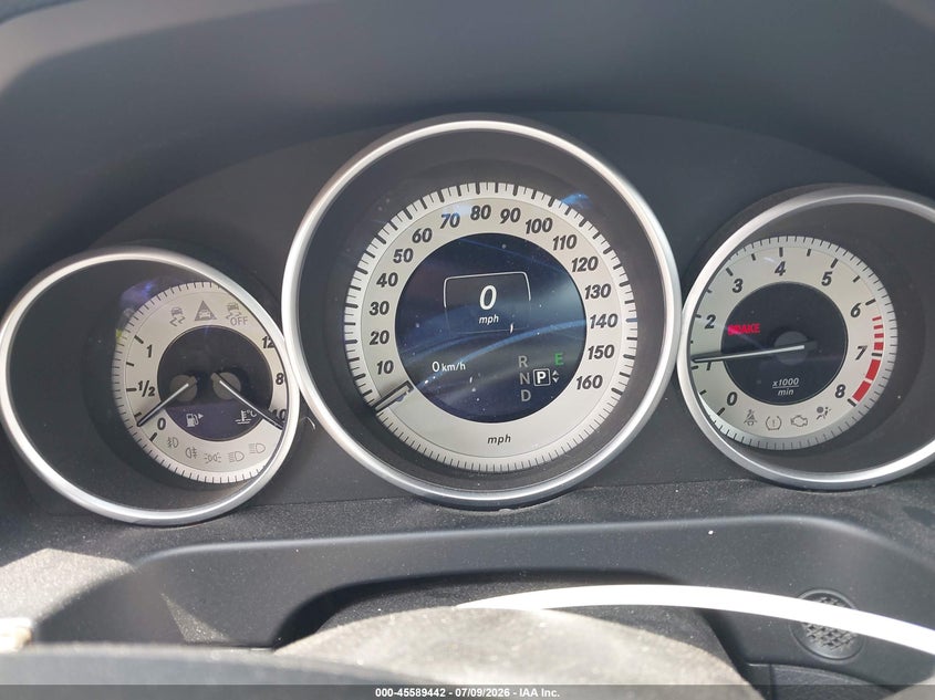 2014 Mercedes-benz E-klasse VIN WDDHF8JB0EB052875 IAAI salvage auction — RIGHT FRONT, Salvage Title, sold $3,300 on 2026-08-05 (photo 7)