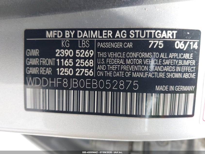 2014 Mercedes-benz E-klasse VIN WDDHF8JB0EB052875 IAAI salvage auction — RIGHT FRONT, Salvage Title, sold $3,300 on 2026-08-05 (photo 9)