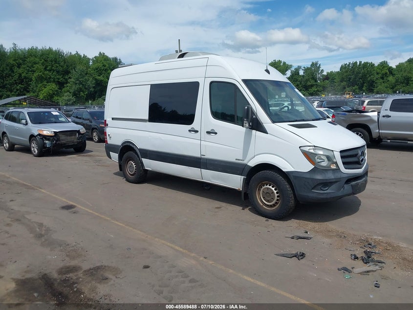 2016 Mercedes-benz Sprinter VIN WD4PE7DD3GP199056 IAAI salvage auction — NORMAL WEAR, Clear (Connecticut), sold $2,550 on 2026-07-16 (photo 1)
