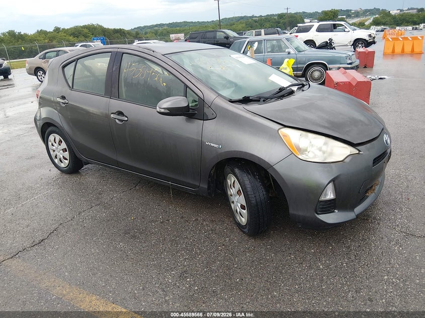2012 Toyota Prius c VIN JTDKDTB32C1017290 IAAI salvage auction — NORMAL WEAR, Clear (Missouri), sold $1,675 on 2026-07-16 (photo 1)