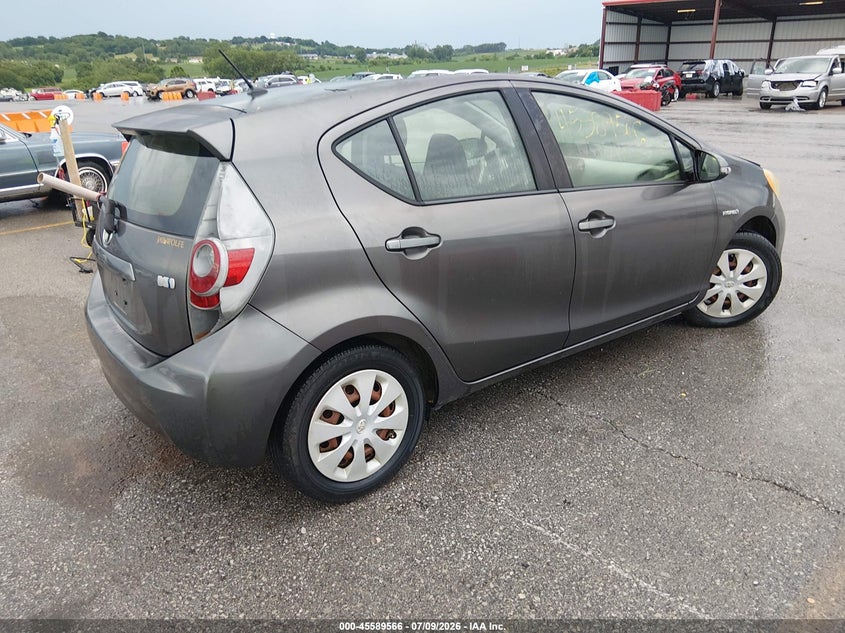 2012 Toyota Prius c VIN JTDKDTB32C1017290 IAAI salvage auction — NORMAL WEAR, Clear (Missouri), sold $1,675 on 2026-07-16 (photo 4)